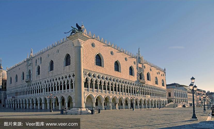 小意大利威尼斯宫（意大利威尼斯宫殿）