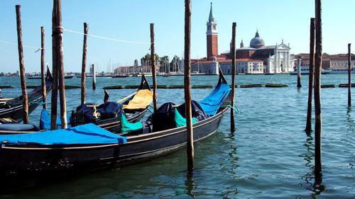 威尼斯港口高清壁纸（威尼斯船叫什么）